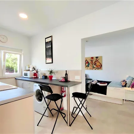 Fantastico 2 By Interhome *