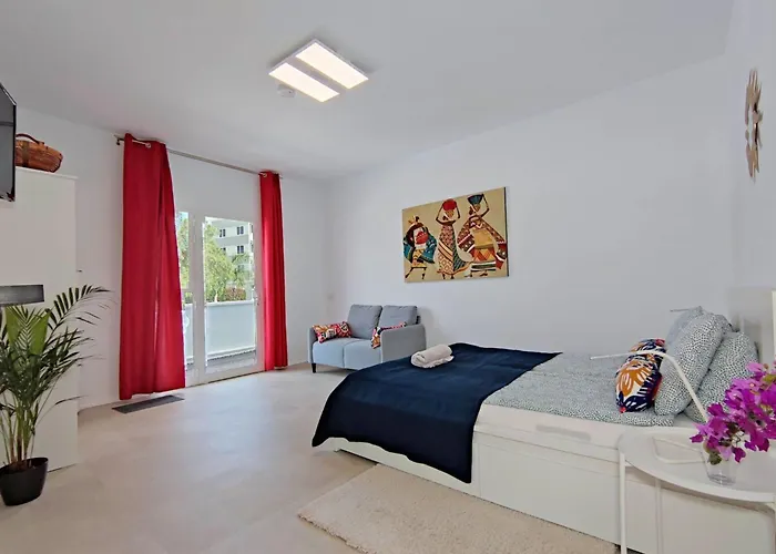 Fantastico 2 By Interhome